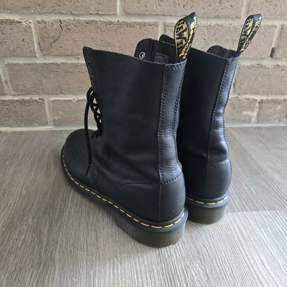Dr Martens 1460 10-eye Boots - Picture 3 of 5